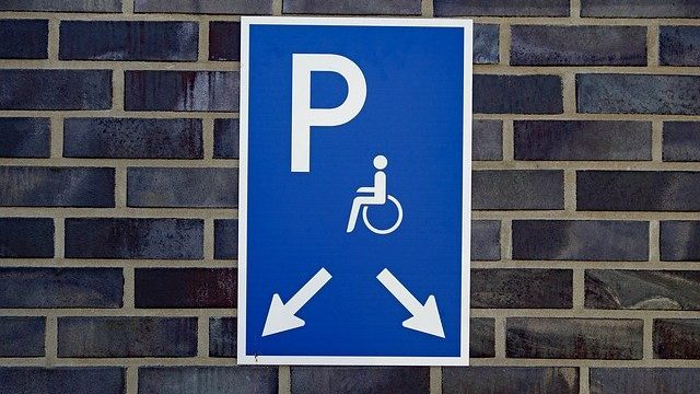 Westland – Gemeente pakt misbruik invalideparkeren aan