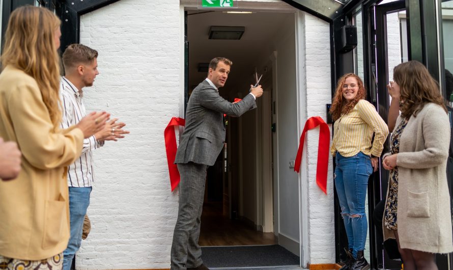 Den Haag – Onderdelen Hogeschool Inholland geopend