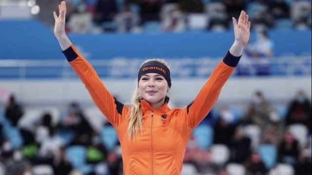 Westland – Jutta Leerdam uit ‘s-Gravenzande behaald zilver op de 100 meter schaatsen