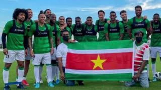 Regionieuws TV Suriname  – Covid maatregelen versoepeld – Natio verliest van Thailand – RDG betreurt