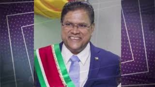 Regionieuws TV Suriname – De-Risking tegen Money Laundering  -VP  Brunswijk boycot Surinaamse Media