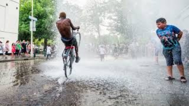 Den Haag – 2 miljoen liter drinkwater verloren door ‘traditie’