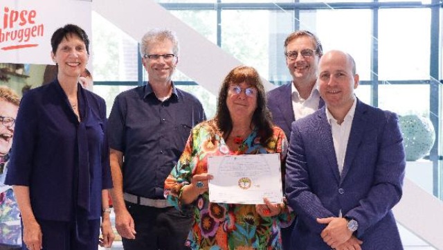 Zuid-Holland – Ipse de Bruggen ontvangt Bronzen Certificaat