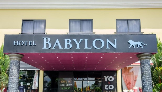 Hotel Babylon: nieuwe corruptie affaire? – Ann Sadie: ongenoegen Commewijne, wel 8 miljoen voor Pan-American, geen medicijnen?