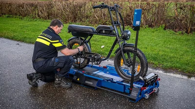 Den Haag waarschuwt ouders voor fatbikes, onveilig, niet verzekerd en al 800 boetes