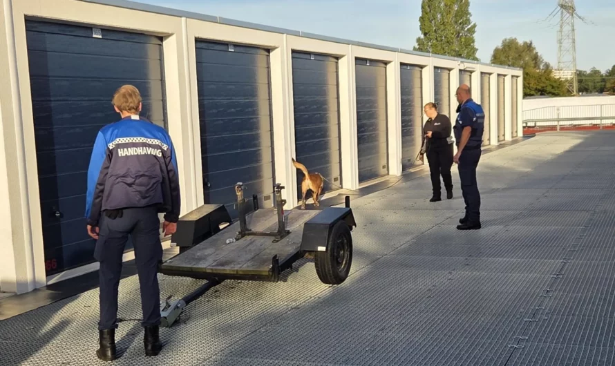 Duizenden nicotinezakjes gevonden in Voorburgse opslagboxen
